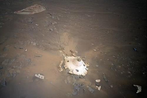 انسان ها بیش از 6 هزار کیلوگرم زباله روی مریخ باقی گذاشته اند!