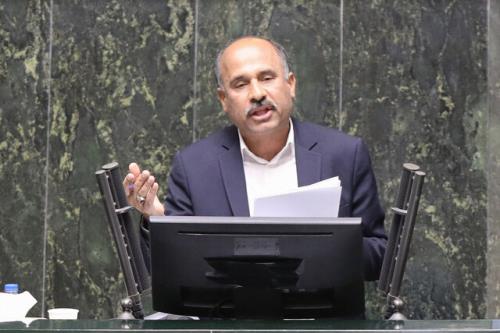 همه امکانات دولت باید در راستای پشتیبانی از تولید قرار گیرد