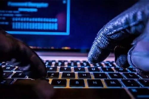 تفاوت جاسوسی فیلترشکن ها با رسانه های اجتماعی خارجی