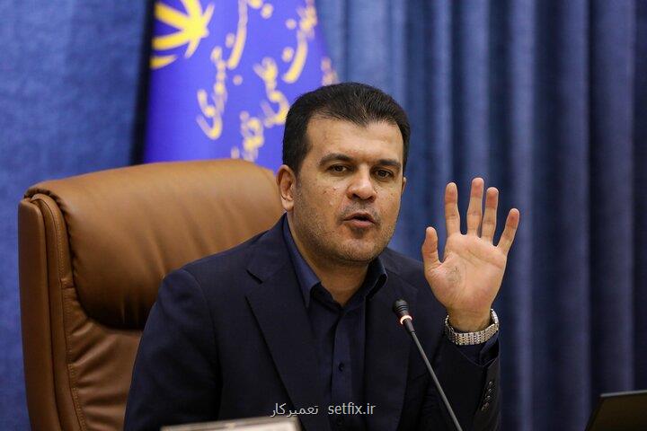 موضع افشین درباره ی اعطای مجوز تاکسی اینترنتی کسب وکارها را ناامید نکنیم