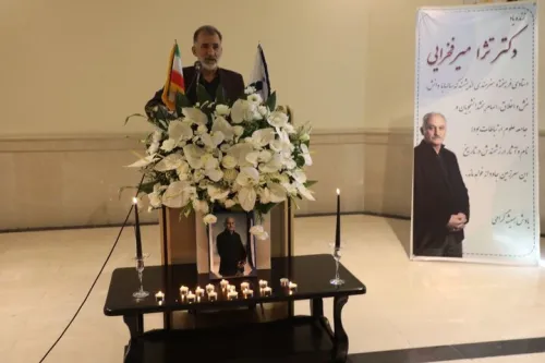 دانشگاه را ساختمان ها نمی سازد استادان می سازند